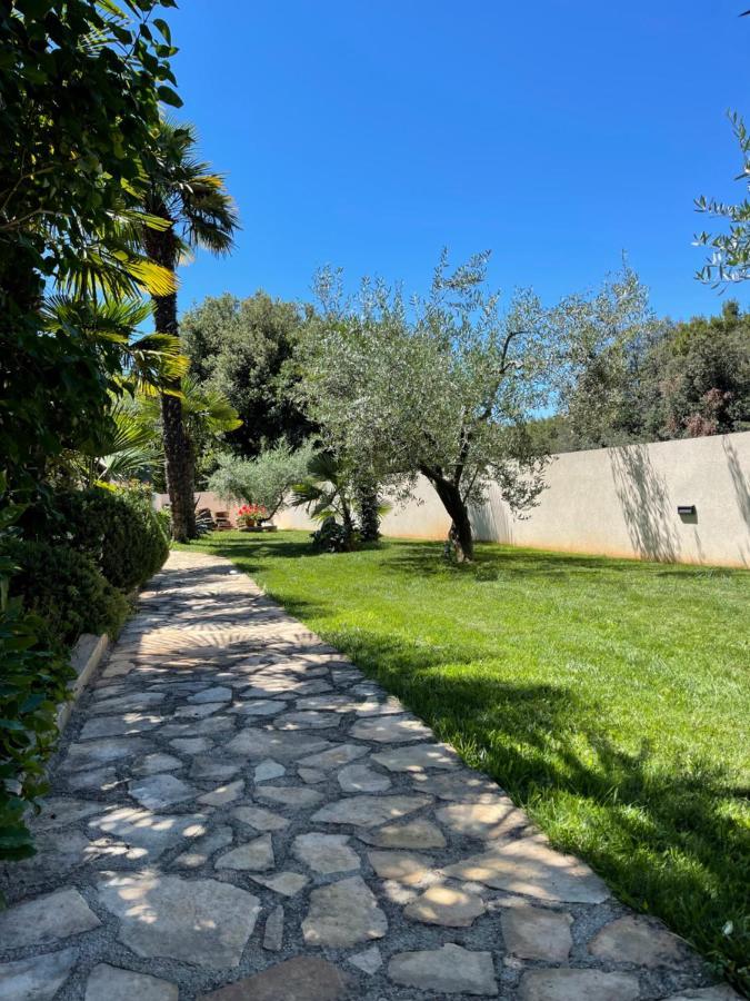 Villa Kos Rovinj Apartments Ngoại thất bức ảnh